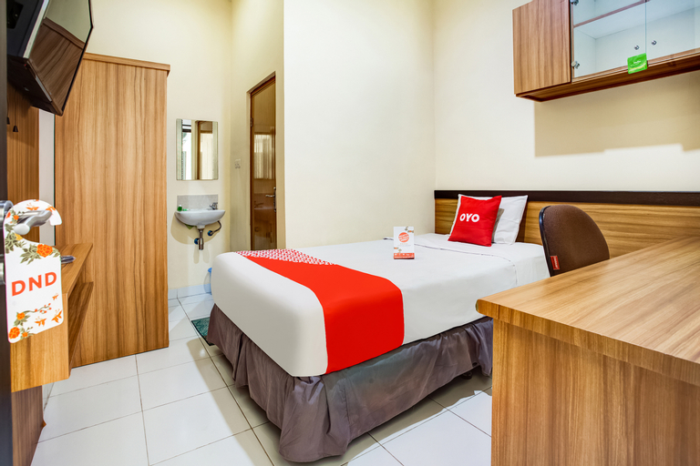 OYO 90037 Rumah Verde, Bogor