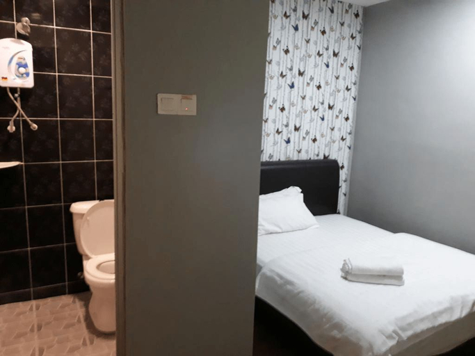 Bedroom 3, Hotel Zamburger Bentong, Bentong