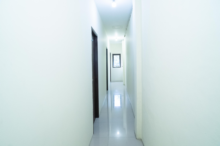 KoolKost Syariah near Plaza Atrium Senen (Minimum Stay 6 Nights) (temporarily closed), Central Jakarta
