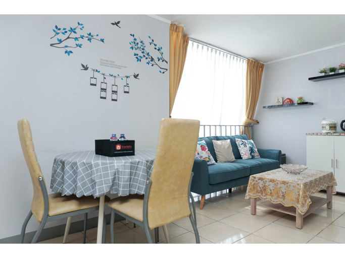 Cozy Living 1BR + 1 Apartment at Seasons City By Travelio, West Jakarta