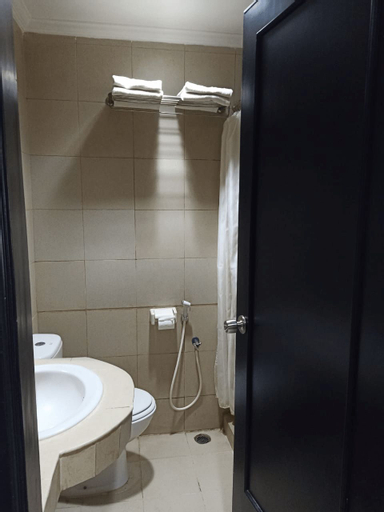 Bedroom 5, Mega Cikini, Central Jakarta