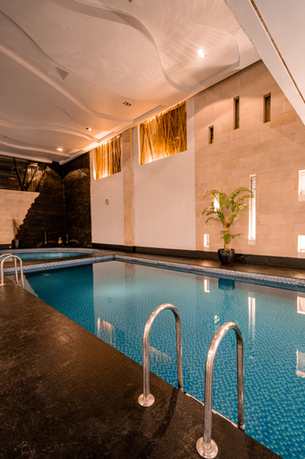 E Hotel Medan, Medan