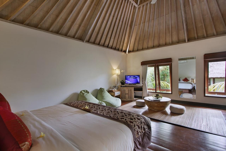 Bedroom 13