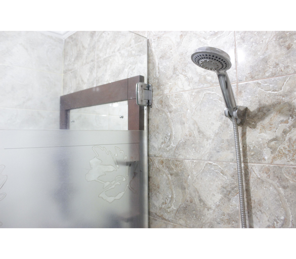 Public Area, Spacious 2BR Galeri Ciumbuleuit Apartment near Parahyangan University By Travelio, Bandung