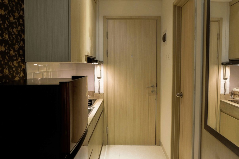 Prime Location Studio Apartment at Elpis Residence near Ancol By Travelio - Others