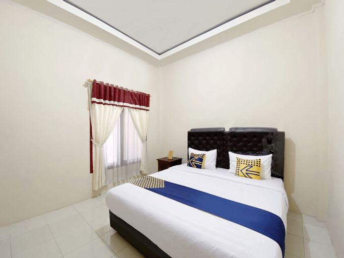 Bedroom 1, SPOT ON 2897 Rahmah Residence Syariah, Bukittinggi
