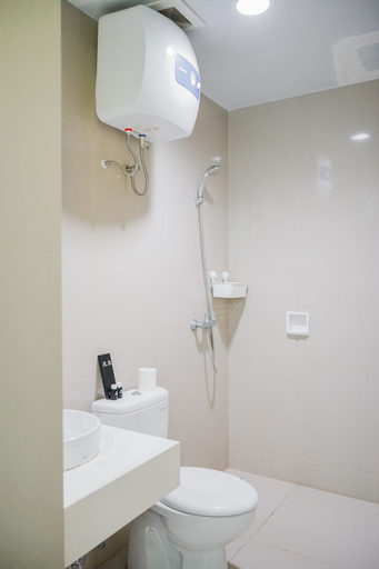 Bathroom 5, Highest Value 1BR Apartment at Tree Park BSD By Travelio, Tangerang