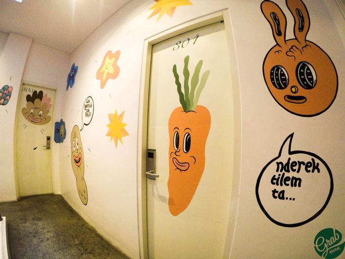 Grab Hotel Gresik, Gresik