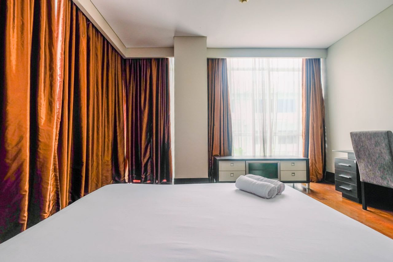 Spacious Pearl Garden 2BR Apartment By Travelio, South Jakarta