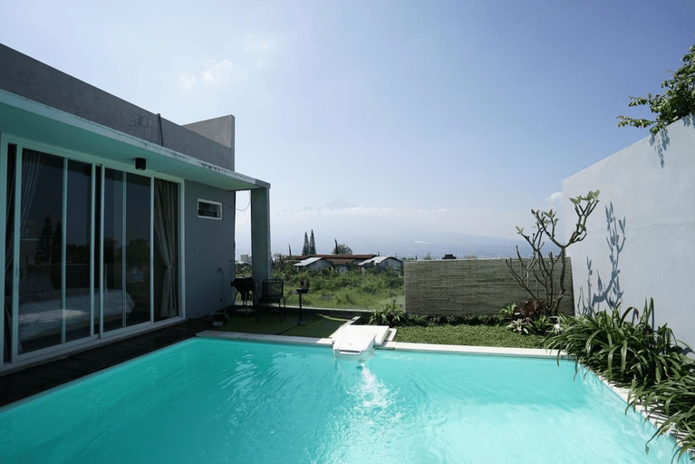 Sport & Beauty 5, The Cendana Villas Batu, Malang