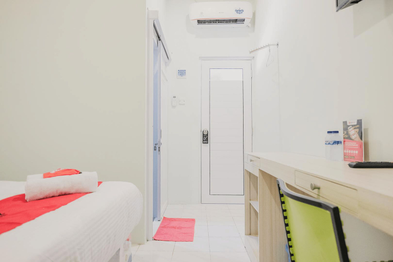 Bedroom 5, RedDoorz @ Jalan Pangeran Antasari Lampung 2, Bandar Lampung