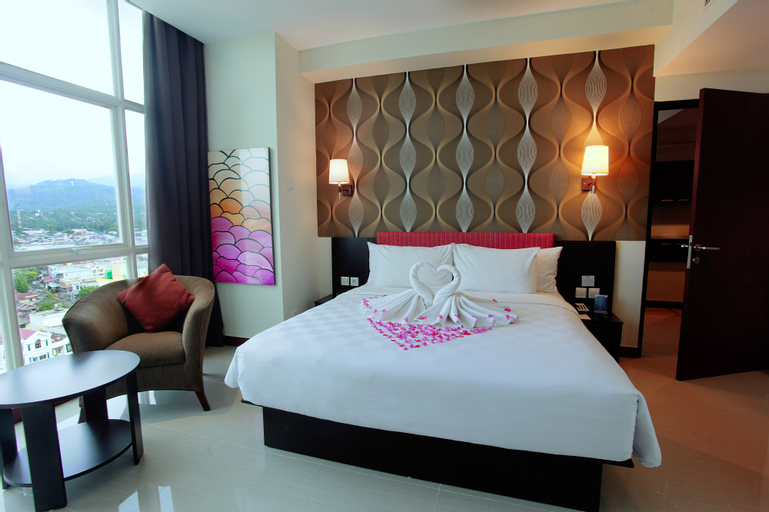 Bedroom 5, Best Western The Lagoon Hotel, Manado