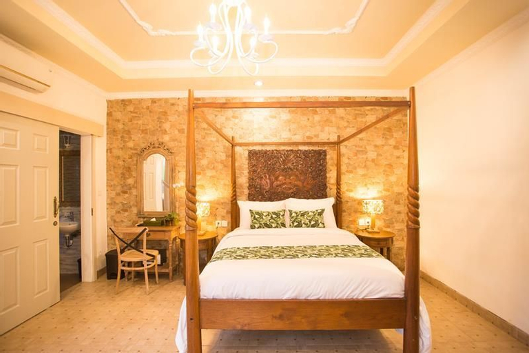 Bedroom 25