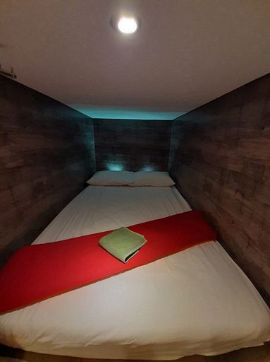 Bedroom 2, Glow Hostel Yogyakarta, Yogyakarta