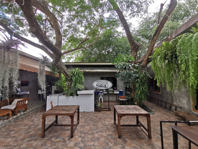 Others 5, Long Lake Resort, Si Racha