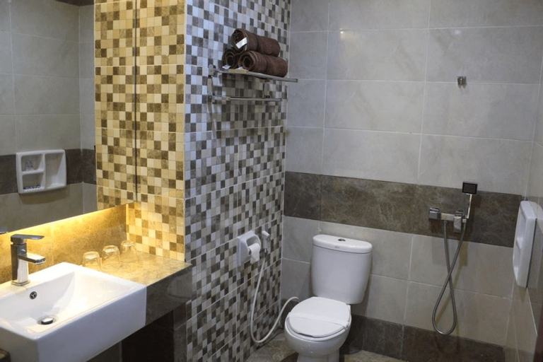 Bathroom 3
