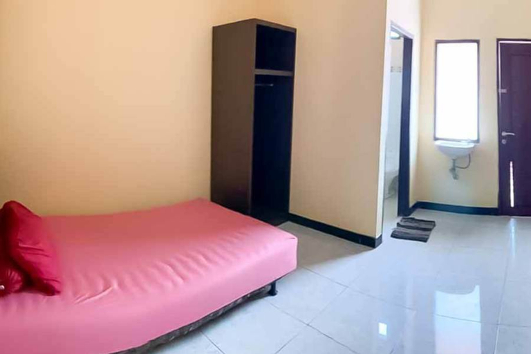 Bedroom 4, KoolKost Syariah near Gedung DPRD Prov. KalTim, Samarinda