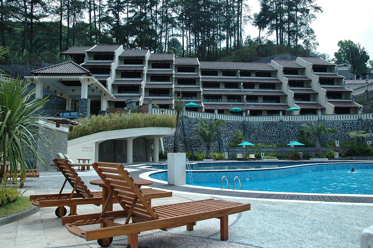 Pines Garden Hotel, Pasuruan