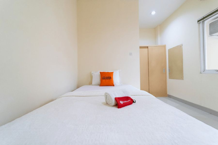 KoolKost near Ragunan Zoo (Minimum Stay 6 Nights), Jakarta Selatan