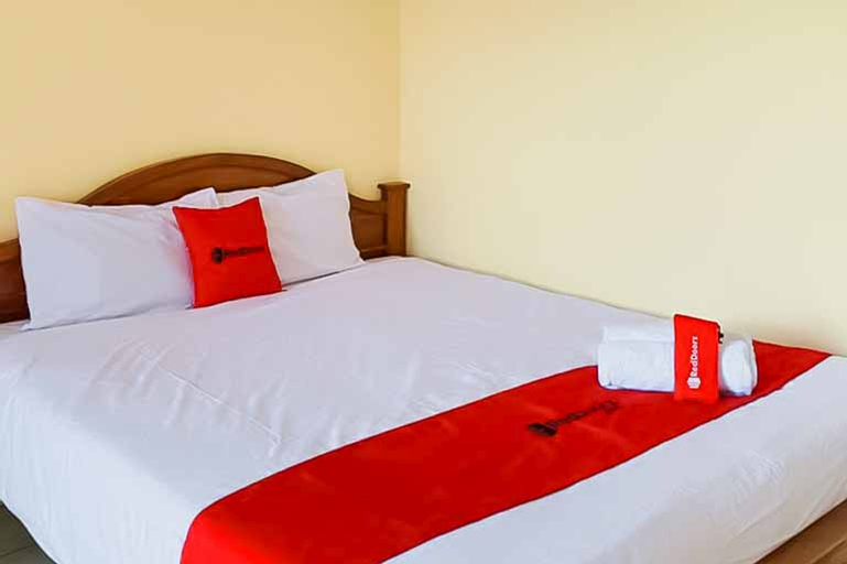 RedDoorz Syariah near T1 Juanda Airport 2, Surabaya