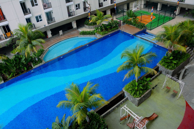 Relaxing and Comfy Studio Cinere Resort Apartment By Travelio, Depok