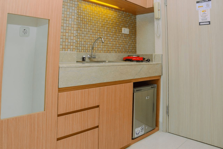 Modern and Tidy Studio Apartment at Elpis Residence By Travelio, Central Jakarta