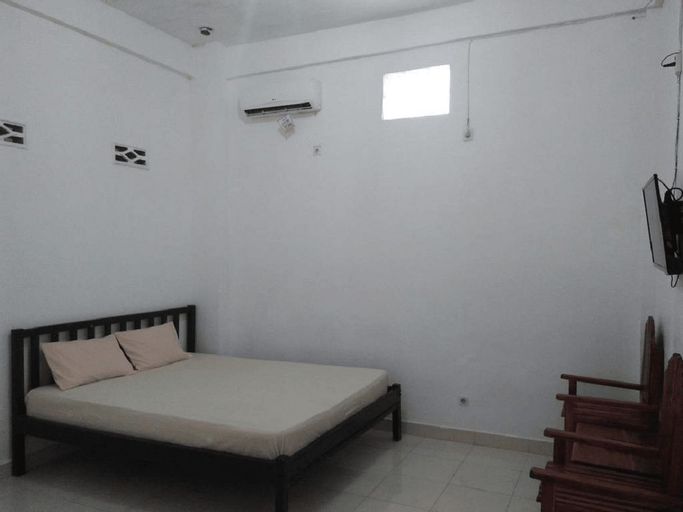 Cici Guest house Bira, Bulukumba