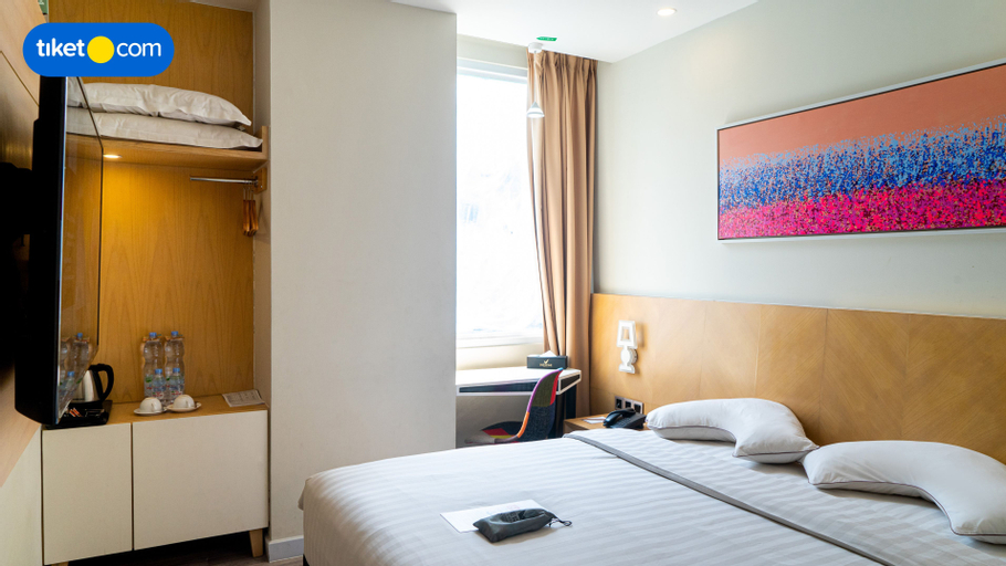 Bedroom 18