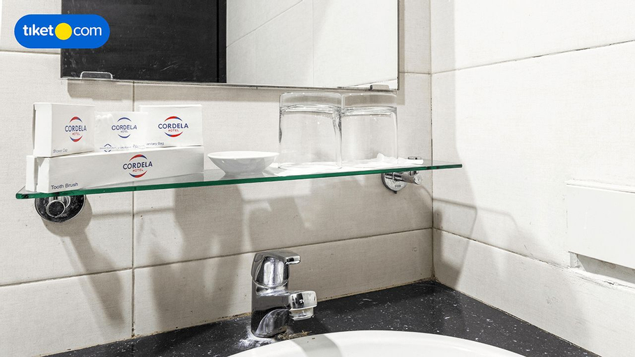 Bathroom 10