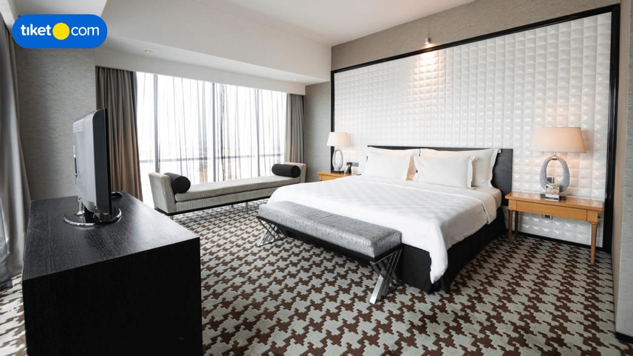 TS Suites Surabaya (temporarily closed), Surabaya