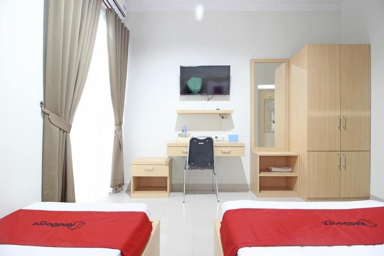 RedDoorz near AMIKOM Yogyakarta, Sleman