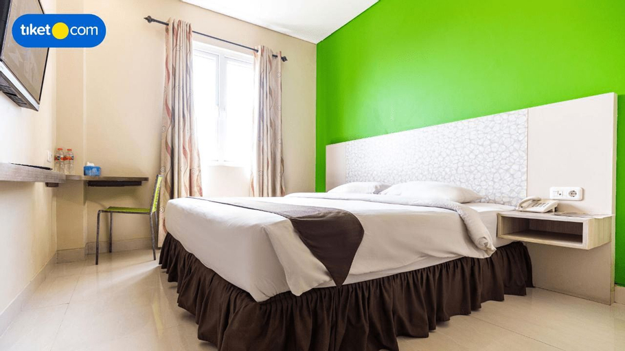 Bedroom 3, Max Hotel Panakkukang, Makassar
