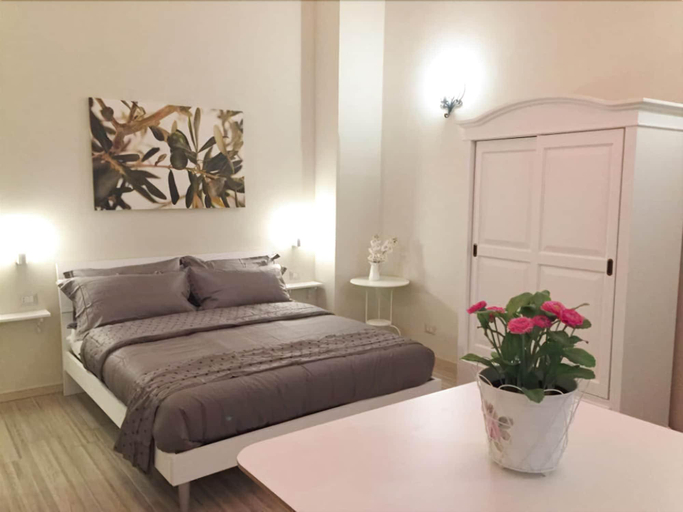 Bedroom 4, Da Polly a Piazza Amedeo, Napoli