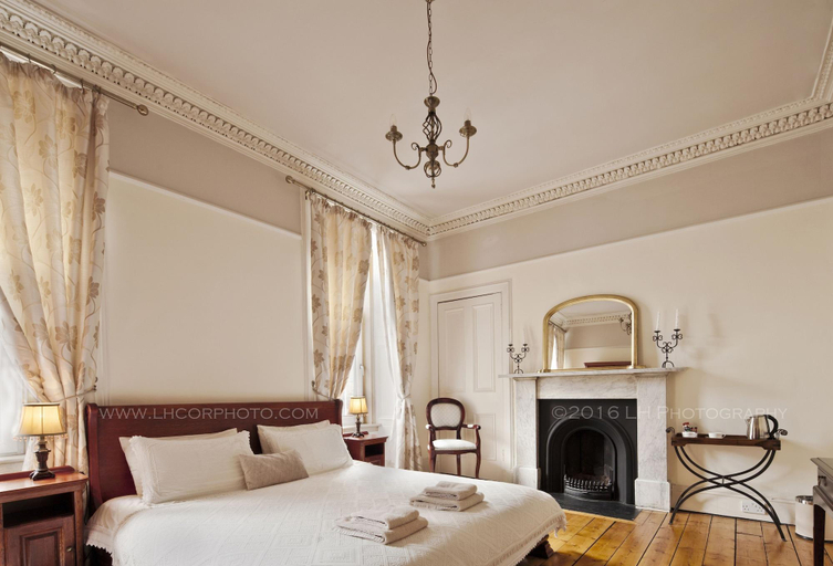 Bedroom 3, Ben A'an House, Stirling