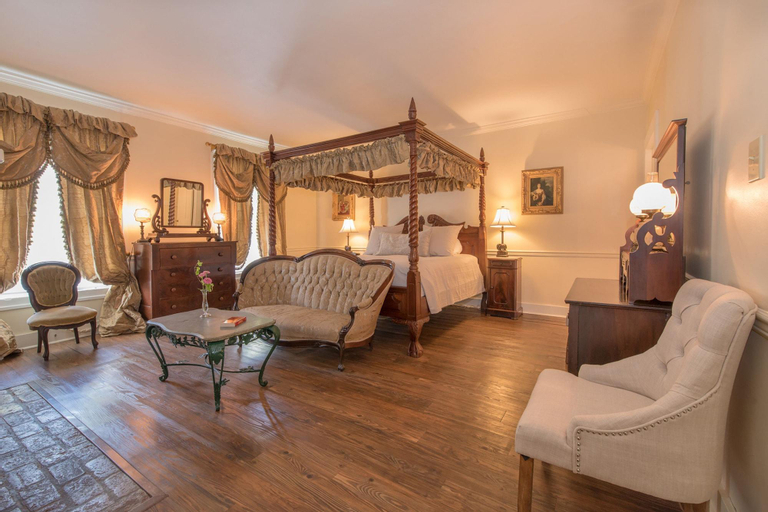 Public Area, The Burn Bed and Breakfast, Adams