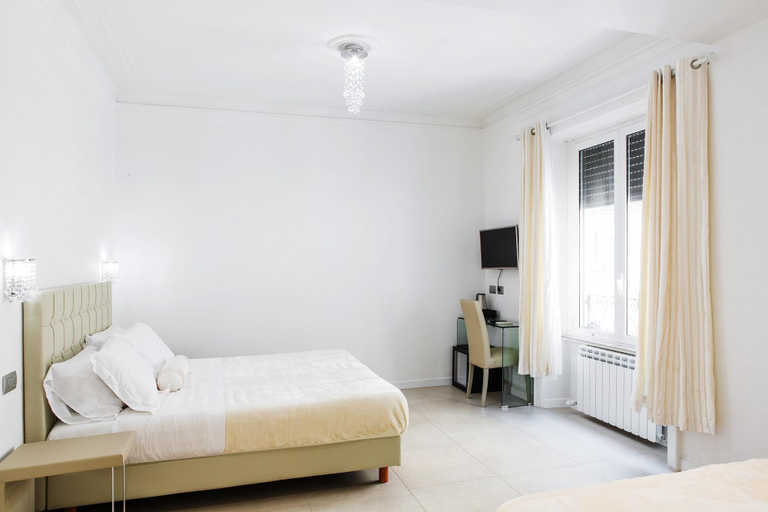 Bedroom 3, Vatican Grand Suite, Rome