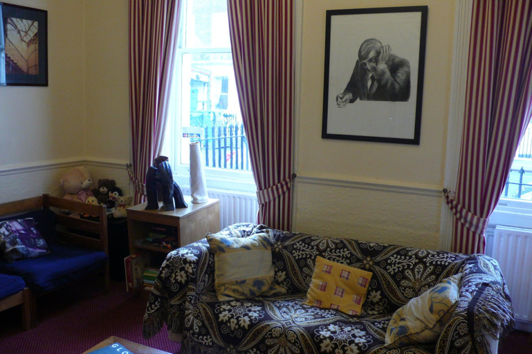 Bedroom 3, Pickwick Hall - Hostel, London