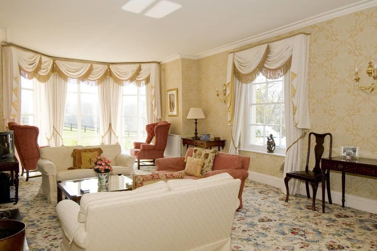 Public Area, Detmore House, Gloucestershire