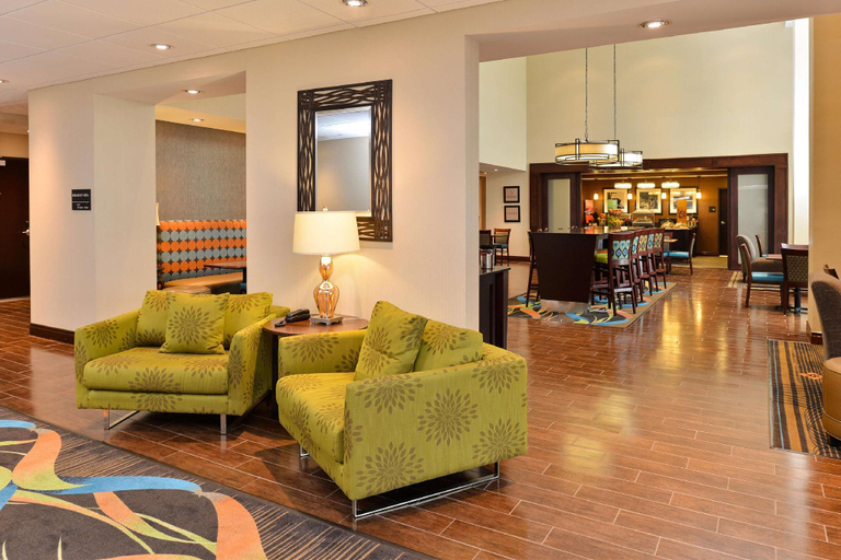 Public Area 2, Hampton Inn & Suites Harvey/New Orleans West Bank, Jefferson