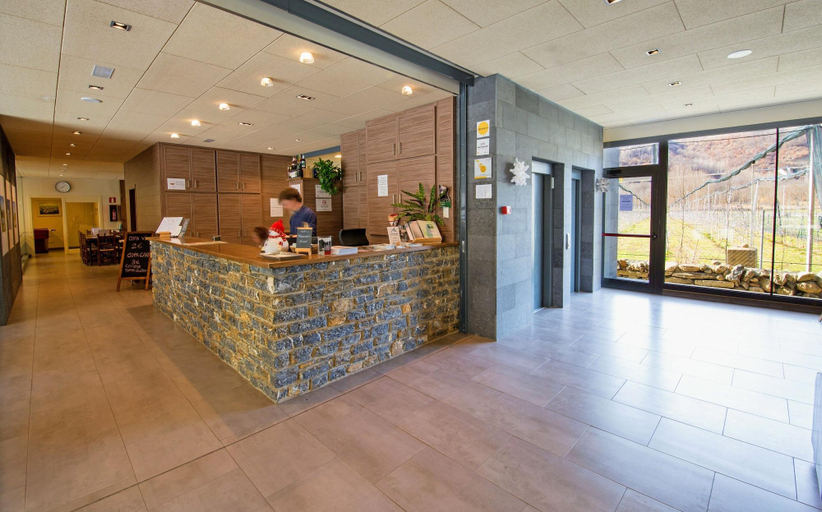 Public Area 3, Hostal Trainera, Lleida