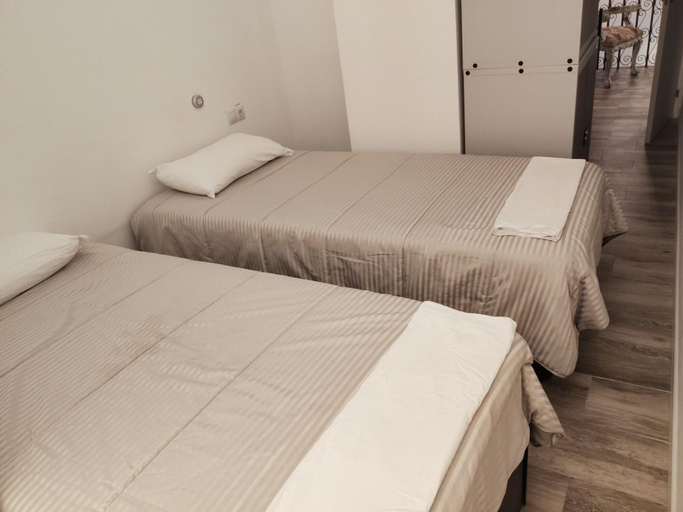 Bedroom 3, Palafox 23 Hostel, Madrid
