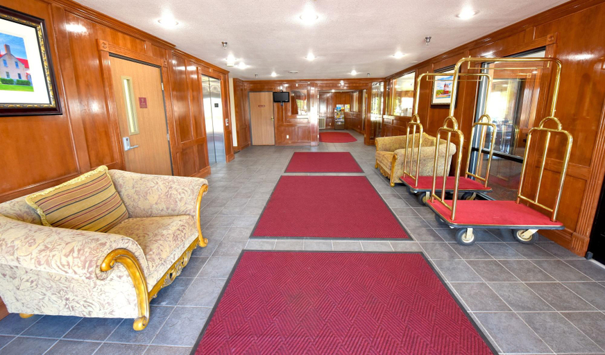 Public Area, Bayside Hotel of Mackinac, Cheboygan