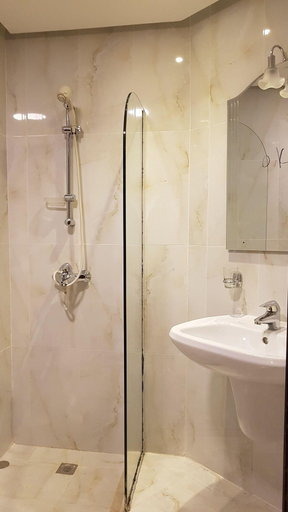 Bathroom 5, Mawaddah Al Safwah Hotel, Al Madinah Al Munawwarah