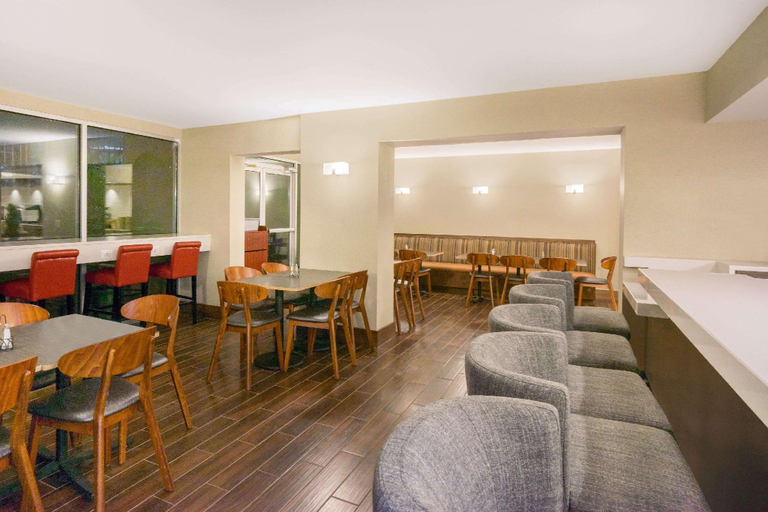 Public Area 2, Wyndham Garden Washington DC Area, Prince George's