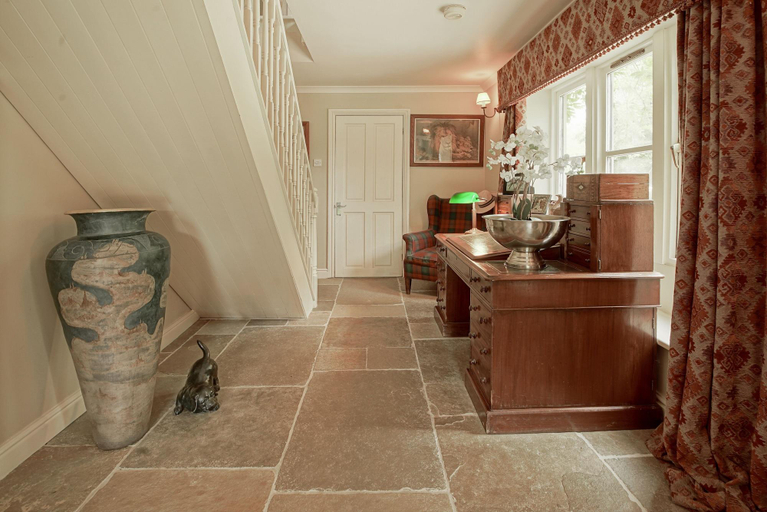 Public Area 3, Great Ashley Farm Cottage and Shepherds Huts., Wiltshire