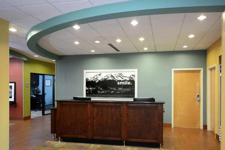 Public Area 2, Hampton Inn Martinsville, Henry