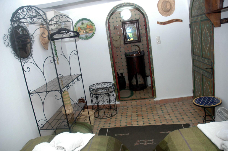Bathroom 4, Riad Lahboul, Meknès
