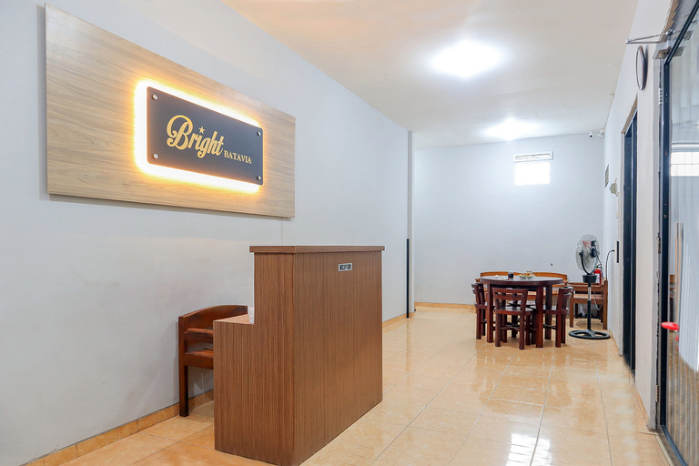 Cari 012 Bright Batavia, West Jakarta