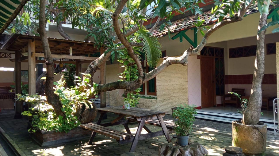 Others, Hotel Rantina Syariah, Rembang