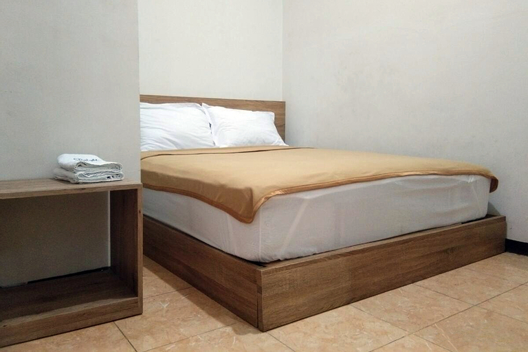 Cari 012 Bright Batavia, West Jakarta